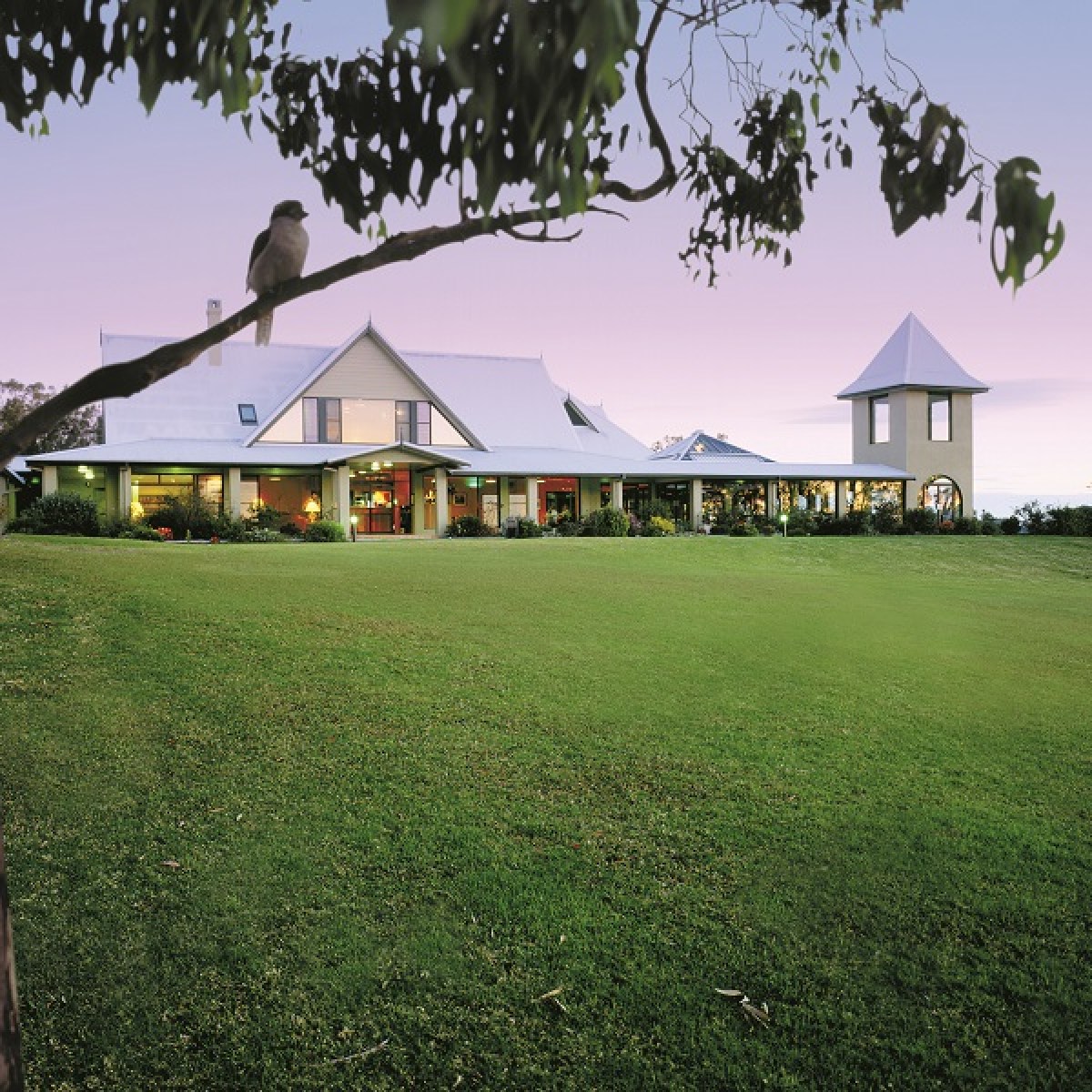lake macquarie resort
